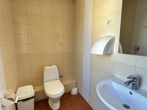 коммерческая по адресу Зеленая ул., 109