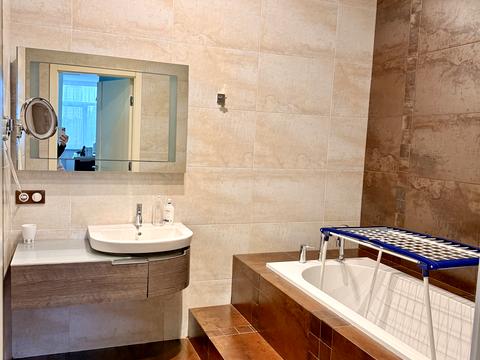 квартира за адресою Мокра вул. (Кудряшова), 16