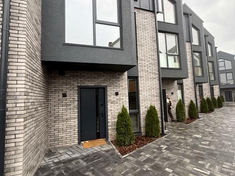 дом по адресу Івана Франка ул.