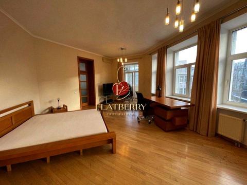 квартира по адресу Лютеранская ул., 27/29