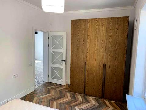 будинок за адресою Розкішна вул.