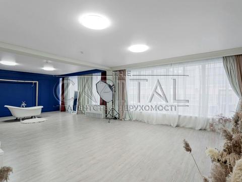 комерційна за адресою Василя Порика просп., 13