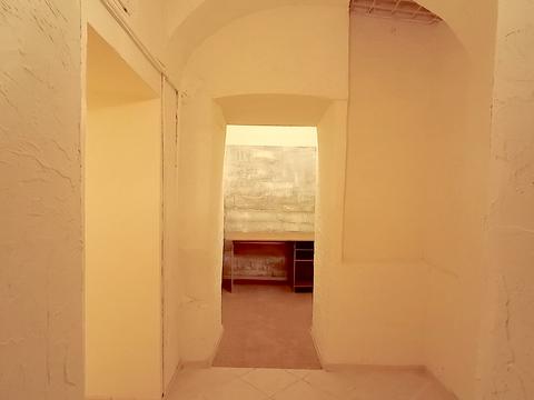 коммерческая по адресу Маяковского, 8