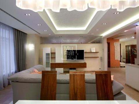 квартира за адресою Круглоуніверситетська вул., 3-5