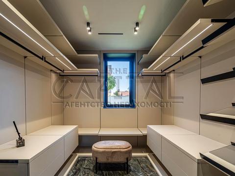 дом по адресу осіння, 6