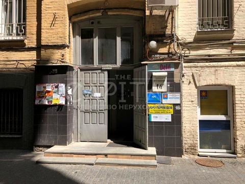 комерційна за адресою Ярославів Вал, 14