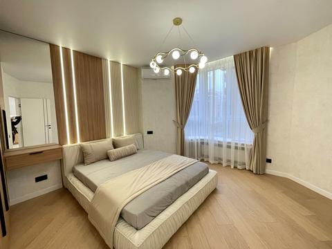 квартира по адресу Молодіжна ул., 8