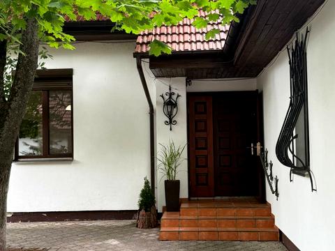 будинок за адресою Старокиївська вул., 2/10