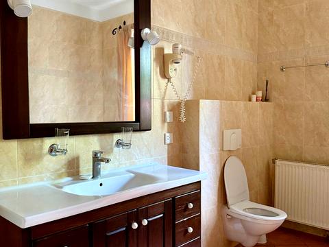 будинок за адресою Старокиївська вул., 2/10