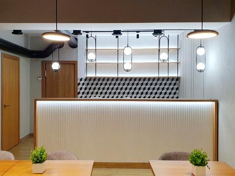 коммерческая по адресу  ул., 400