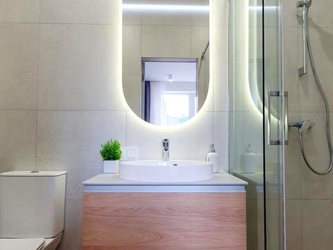 коммерческая по адресу  ул., 400