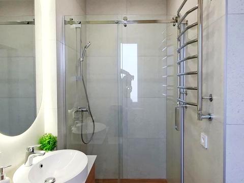 коммерческая по адресу  ул., 400