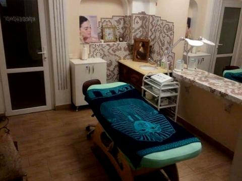 комерційна за адресою Миколи Голего вул. (Лебедєва-Кумача), 5