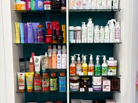 комерційна за адресою Драгоманова вул., 4-А