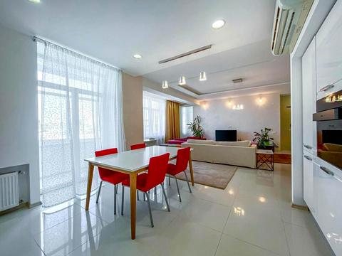 квартира по адресу Круглоуниверситетская ул., 3-5