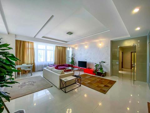 квартира по адресу Круглоуниверситетская ул., 3-5