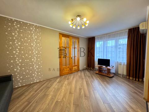 квартира за адресою Миколи Василенка вул., 14-Б