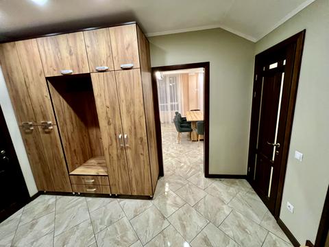 квартира за адресою Героїв Крут вул., 3