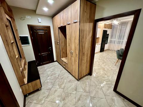 квартира за адресою Героїв Крут вул., 3