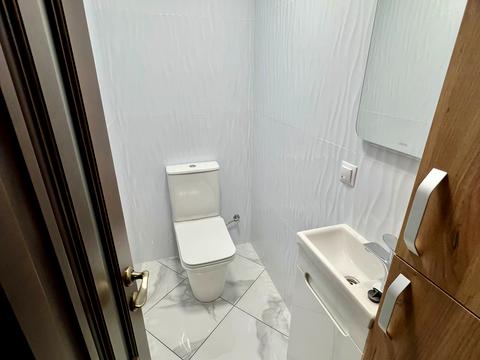 квартира за адресою Героїв Крут вул., 3