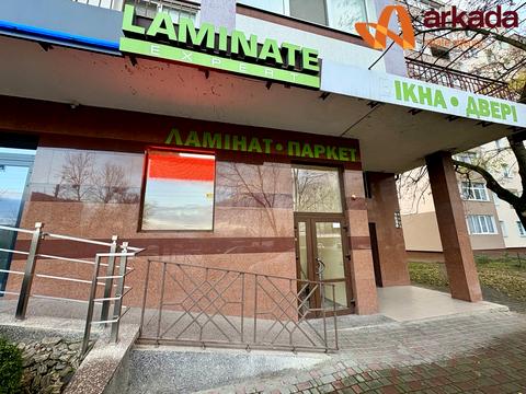 комерційна за адресою Володимира Івасюка вул., 76а