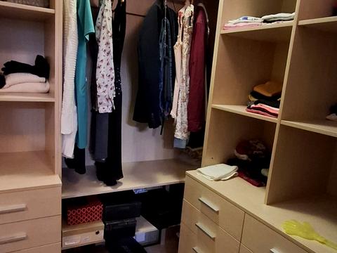 квартира за адресою Івана Кобзи вул., 36