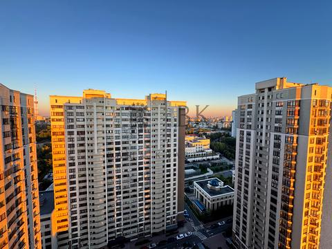 квартира за адресою Авіаконструктора Ігоря Сікорського вул. (Танкова), 4-В