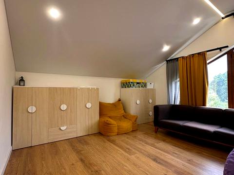 дом по адресу Хрещатик