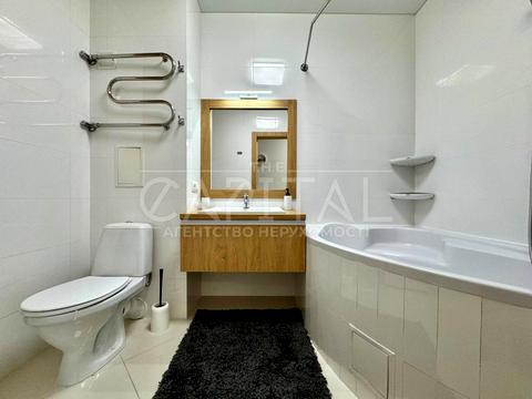 квартира по адресу Александра Мишуги ул., 2