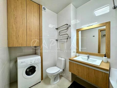 квартира по адресу Александра Мишуги ул., 2