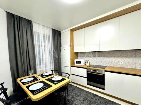 квартира по адресу Александра Мишуги ул., 2