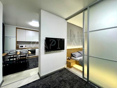 квартира по адресу Александра Мишуги ул., 2