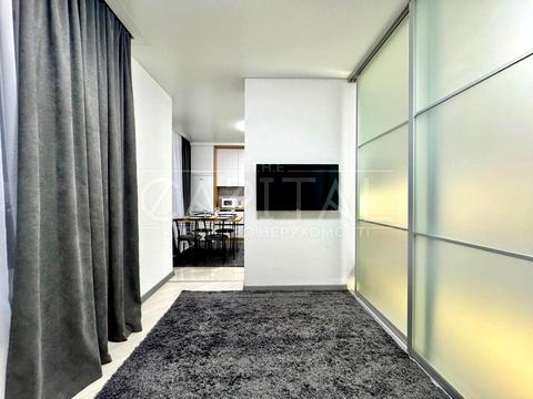 квартира по адресу Александра Мишуги ул., 2