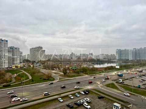 квартира по адресу Александра Мишуги ул., 2