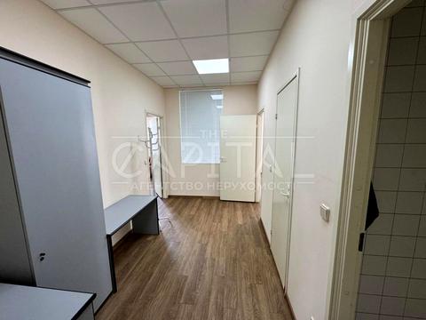 комерційна за адресою Терещенківська вул., 21