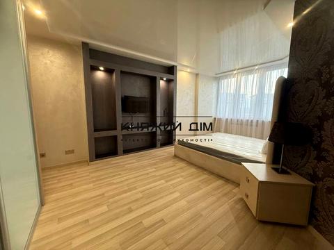 квартира за адресою Княжий Затон вул., 21