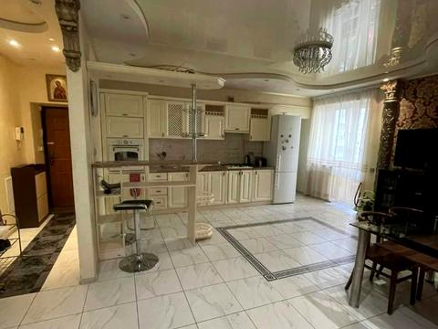 квартира за адресою Залізнична вул., 4