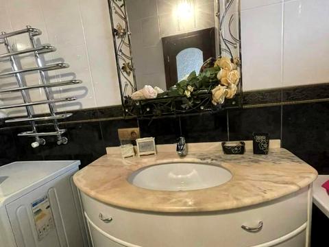 квартира за адресою Залізнична вул., 4