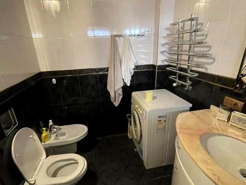 квартира за адресою Залізнична вул., 4