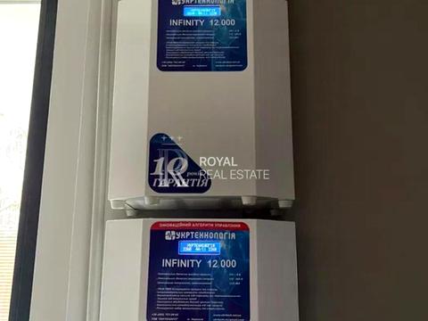 будинок за адресою Богатирська вул., 30а