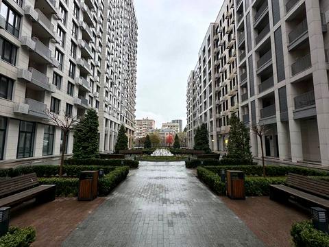 комерційна за адресою Бульварно-Кудрявська вул. (Воровського), 17-А