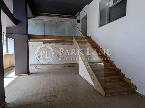 комерційна за адресою Тараса Шевченка бульв., 2