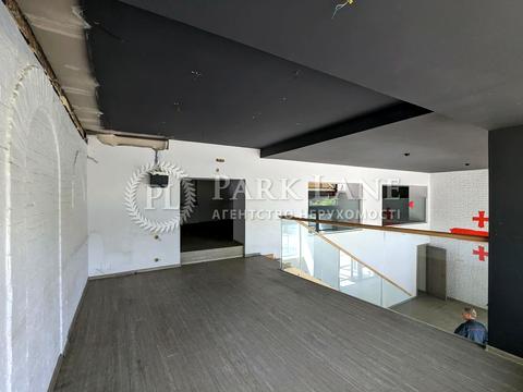 комерційна за адресою Тараса Шевченка бульв., 2