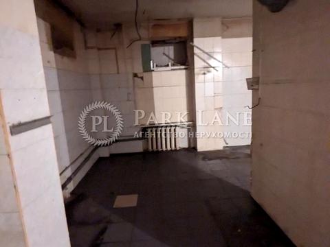 комерційна за адресою Тараса Шевченка бульв., 2