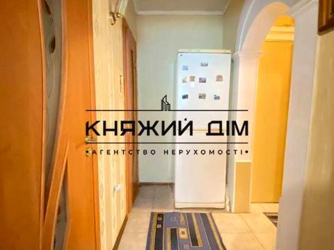 квартира за адресою Докії Гуменної вул. (Юрія Смолича), 4