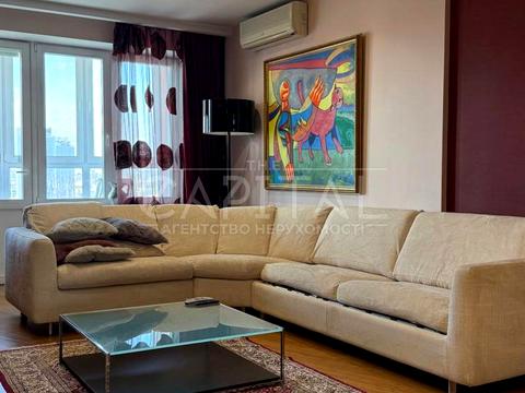 квартира за адресою Панаса Мирного вул., 28-А