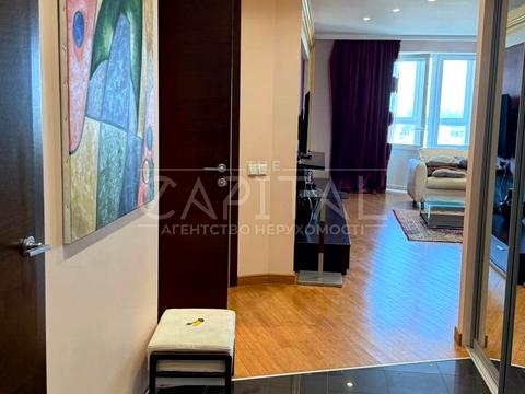 квартира за адресою Панаса Мирного вул., 28-А