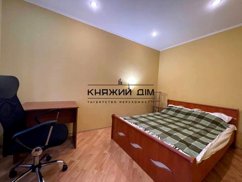 квартира за адресою Миколи Міхновського бульв. (Дружби Народів), 8