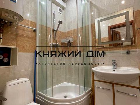 квартира за адресою Миколи Міхновського бульв. (Дружби Народів), 8