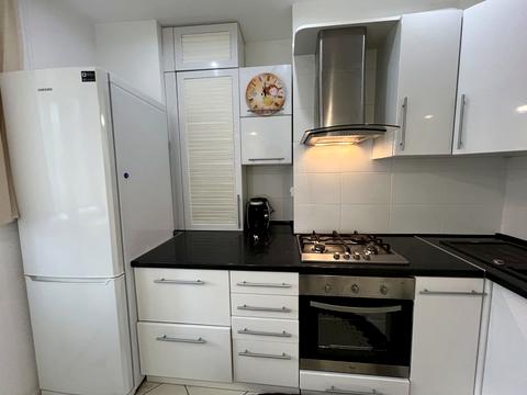 квартира за адресою Боголюбова вул., 12